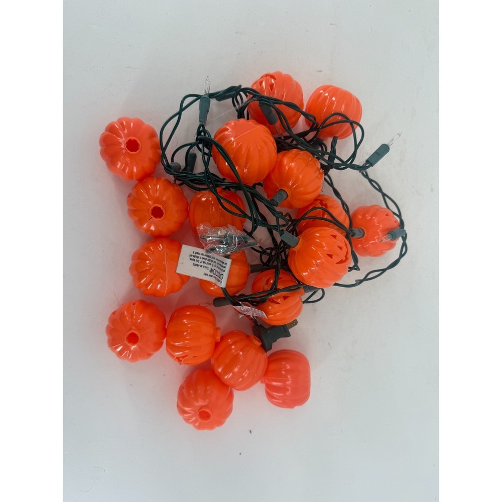 Vintage Halloween Pumpkin String Lights 20 Count Flashing Jack O Lanterns w/ Box - Picture 2 of 6
